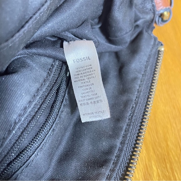 Fossil Tan and Gray Crossbody Bag - Picture 5 of 11